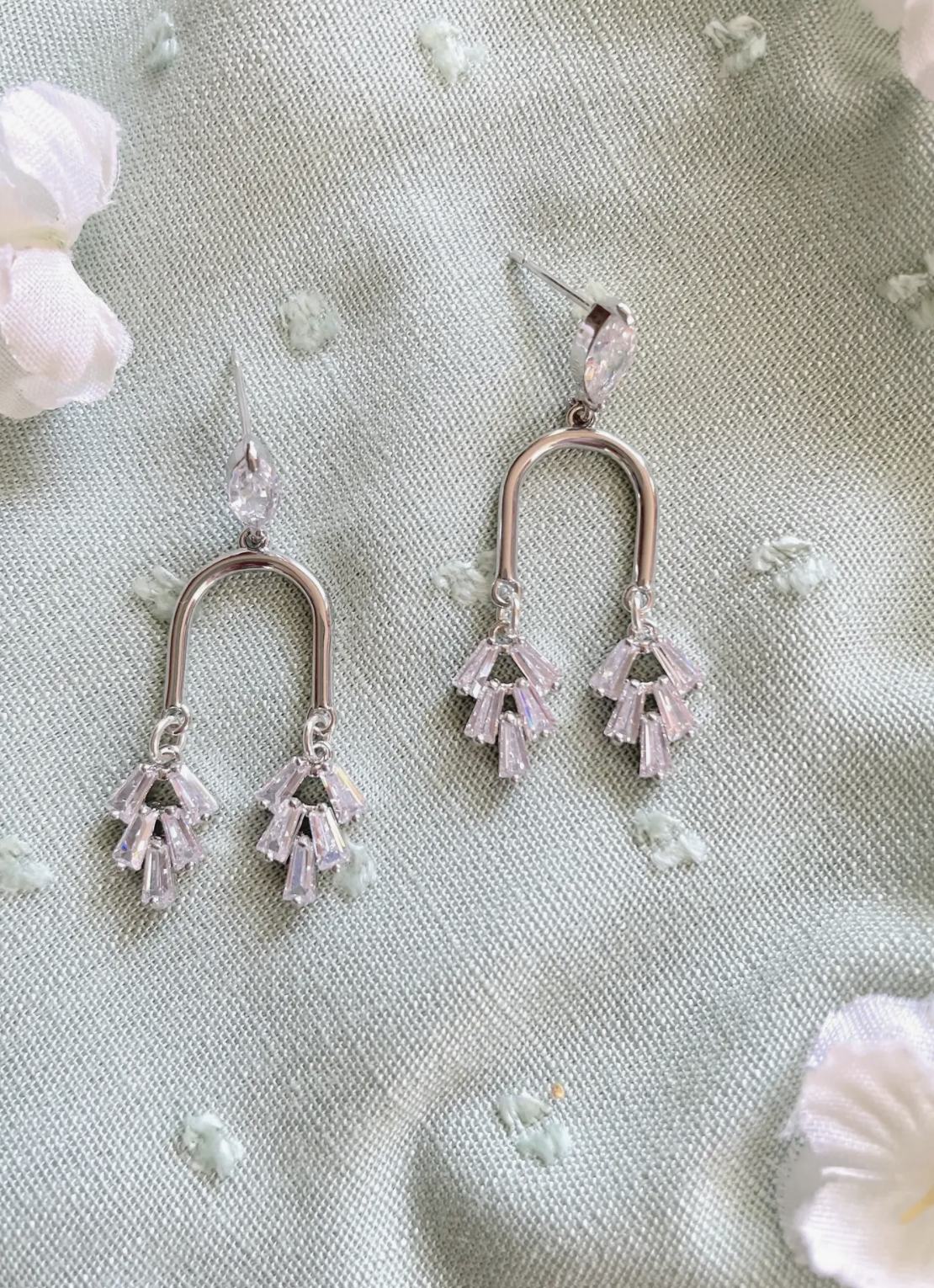 Elsa Earring