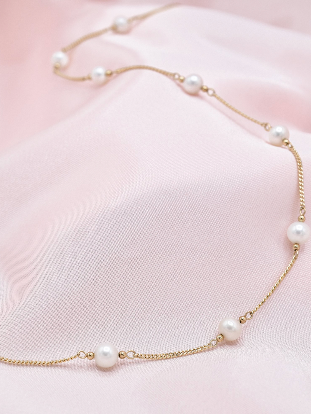 Cora Necklace
