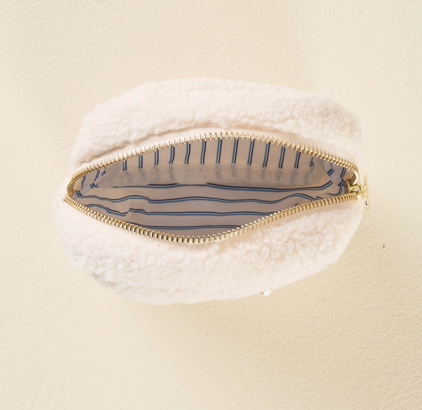 Seashells & Pearls Square Teddy Pouch